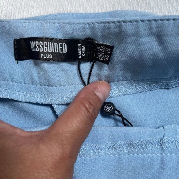 NWOT Missguided Blue High Waisted Shorts Sz 14 - Picture 4 of 7